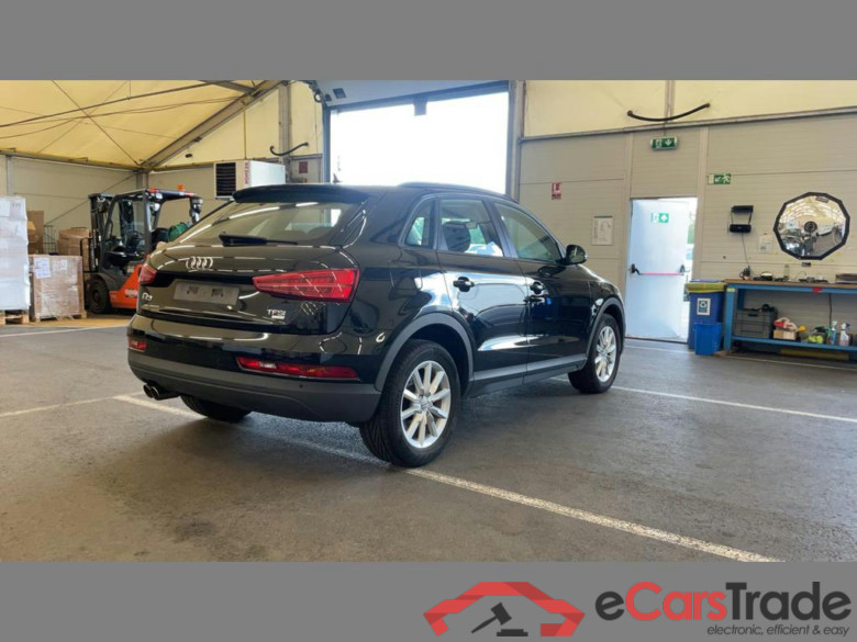 AUDI Q3 1.4 TFSI Xenon Navi Klima PDC ... #4