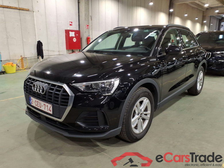 AUDI Q3 1.5 35 TFSI S TRONIC BUS. ED. ATTRACTION #1