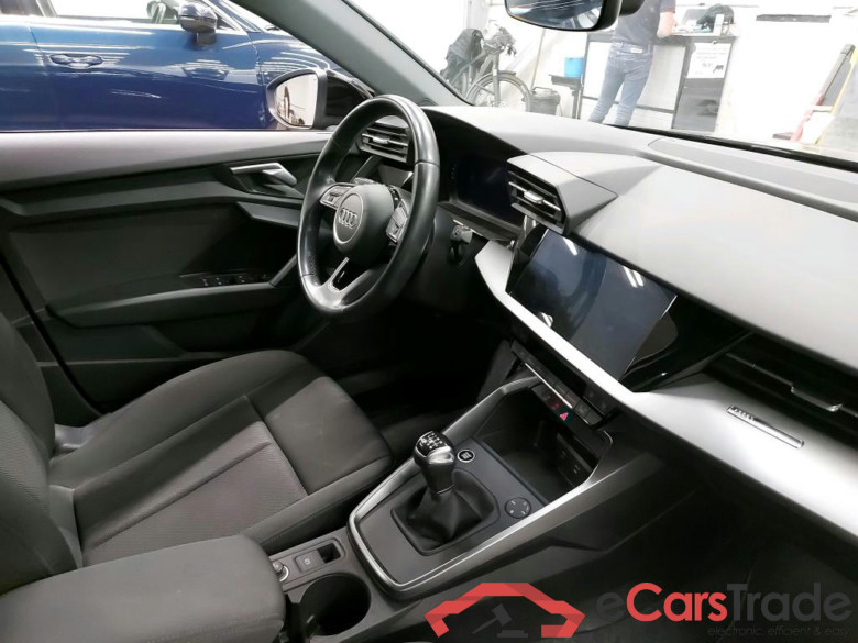 AUDI - AUD A3 BERLINE 35 TFSi 150PK Pack Business & Rear Sensors & Trailer Towing Hook * PETROL * #3