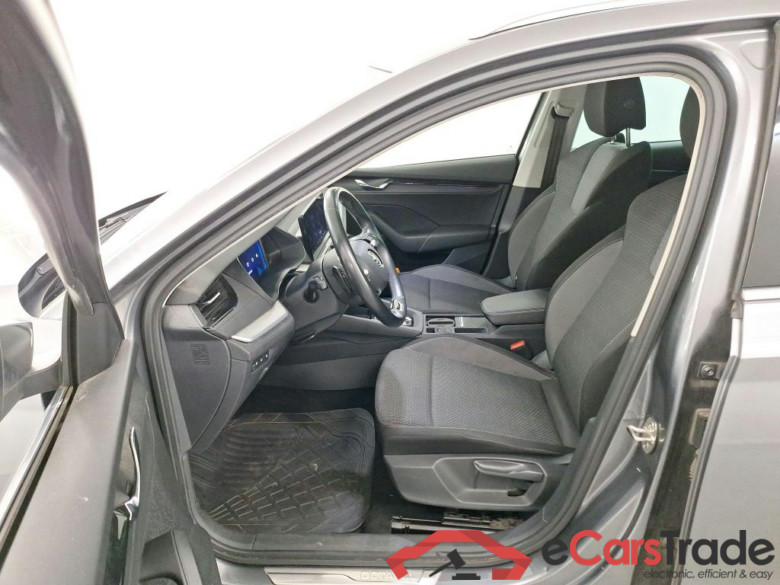 SKODA OCTAVIA COMBI 2.0 CRTDI 85KW DSG7 CLEVER #5