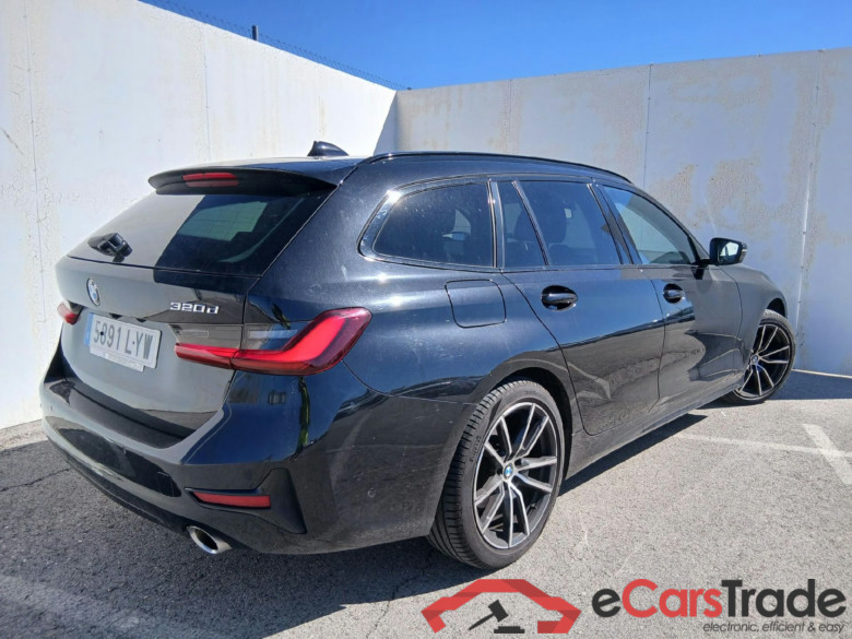 BMW Serie 3 / 2019 / 5P / familiar 320d Auto.Touring #2