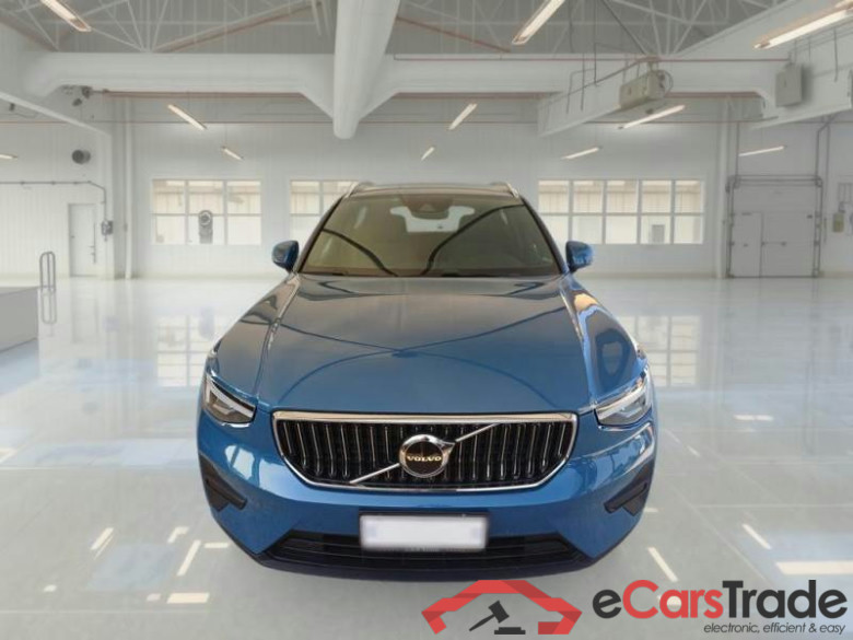 VOLVO XC40 / 2021 / 5P / SUV T5 RECHARGE PLUG-IN AUTO CORE #6
