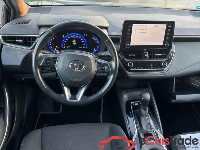 TOYOTA Corolla / 2019 / 5P / familiar 1.8 125H ACTIVE TECH E-CVT TOU SPORT #3