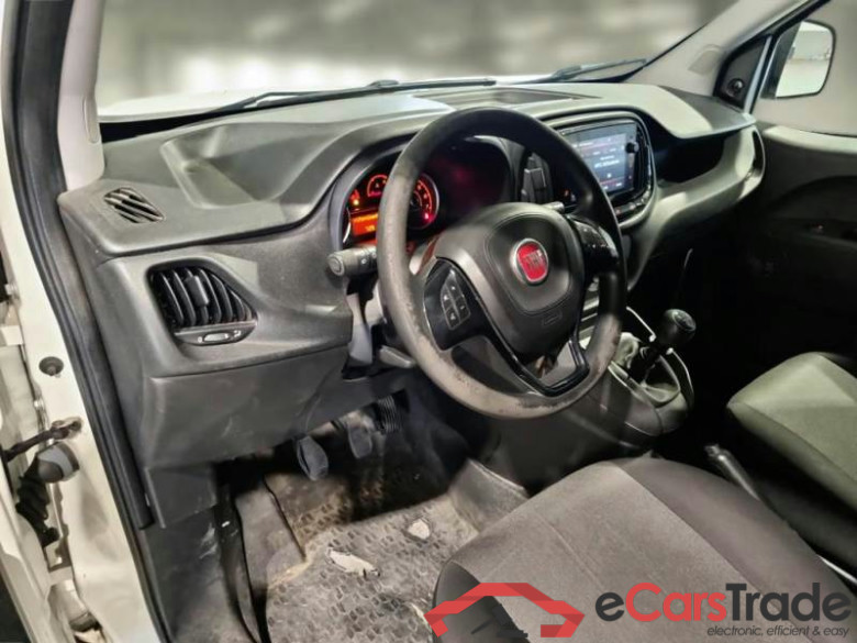 FIAT DOBLÒ CARGO / 2014 / 4P / VETT. FURGONATA CH1 LOUNGE 1.6 MJET 90CV E6D-F SeS #3