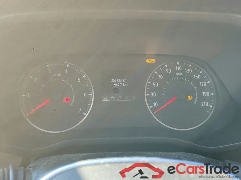 Renault Trafic L1H1 dCi 150 EDC Confort 2.9T 4d !!Technical issue!! #6