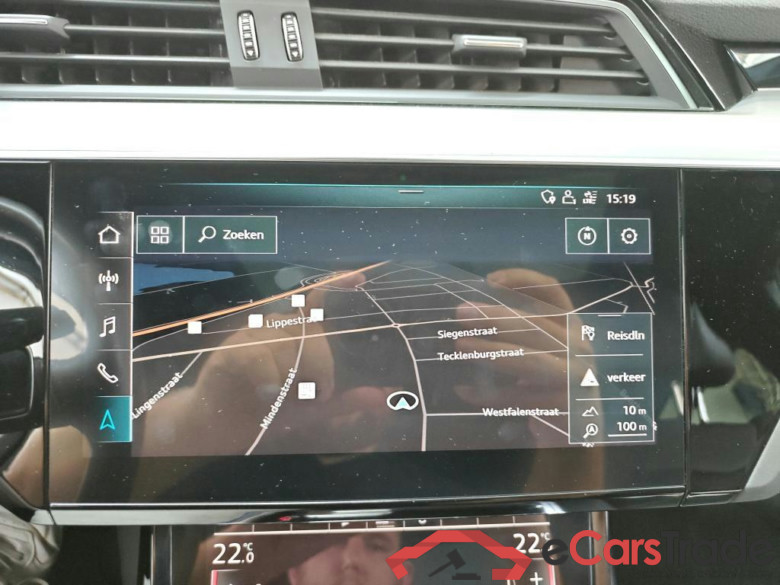 AUDI e-tron 300 kW #2