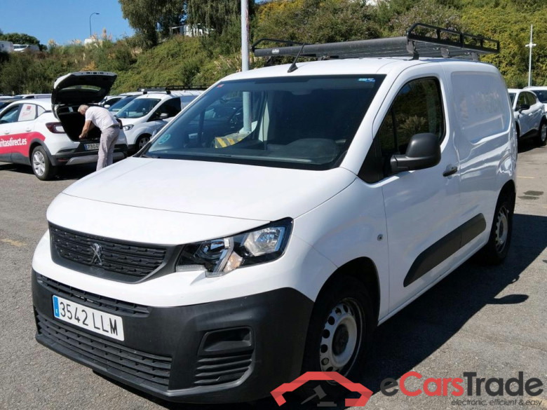 PEUGEOT Partner / 2018 / 3P / furgón derivado de turismo Pro Standard 1000kg BlueHDi 73kW #1