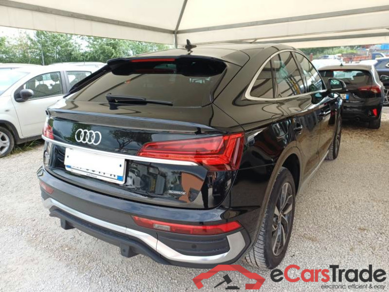 AUDI Q5 SPORTBACK / 2020 / 5P / SUV 40 TDI S LINE QUATTRO S TRONIC #2