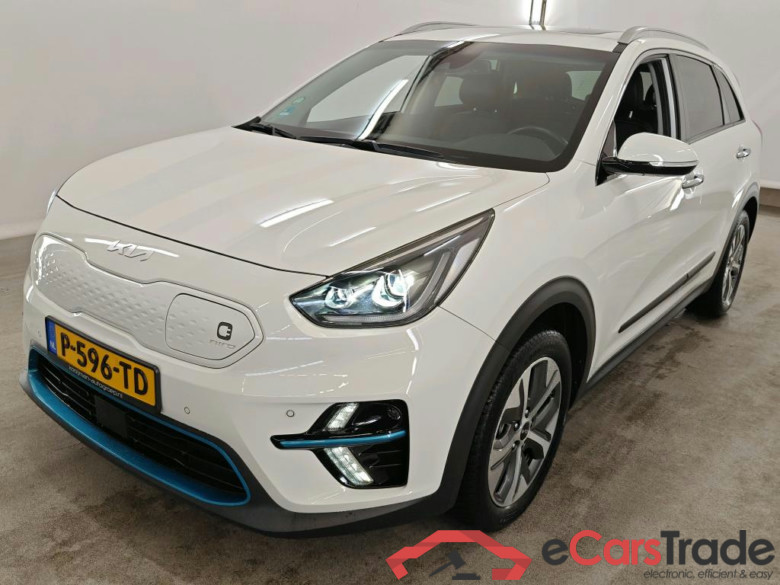 Kia e-Niro 64kWh DynamicPlusLine 5d #1
