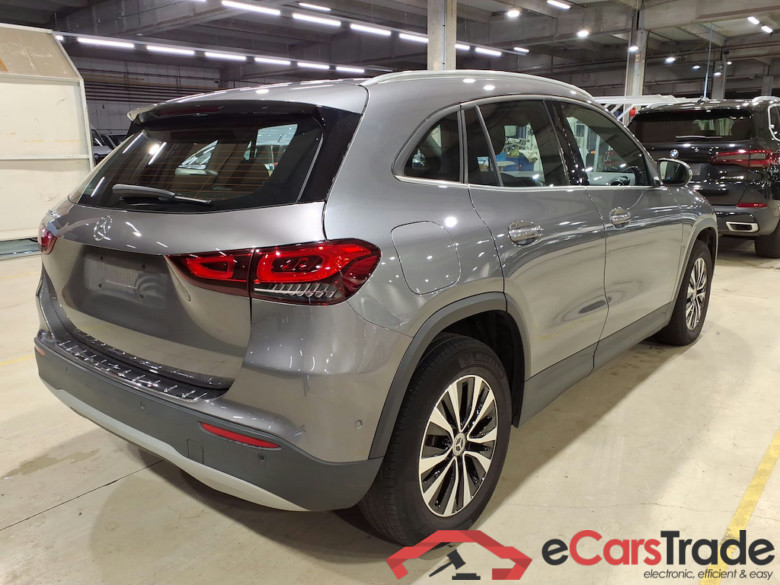 MERCEDES-BENZ GLA 1.3 GLA 250 E DCT BUSINESS SOLUTION #4