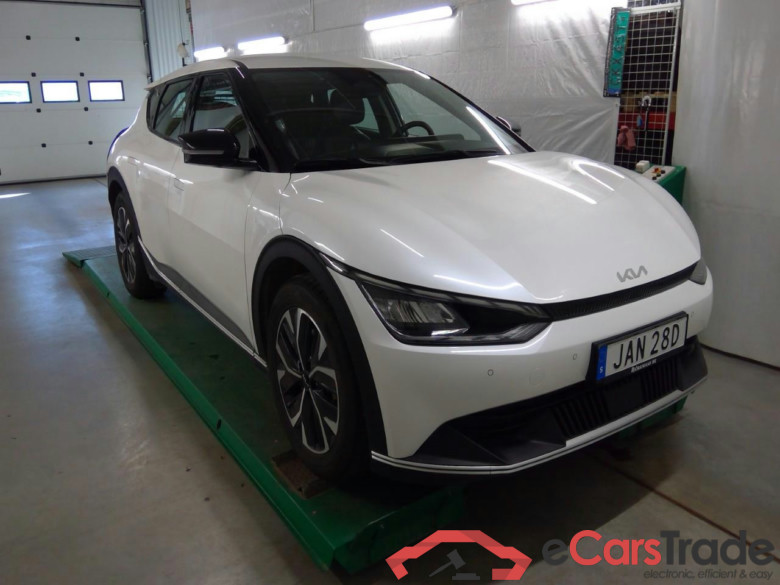 Kia EV6 77,4kWh 325 AWD #3
