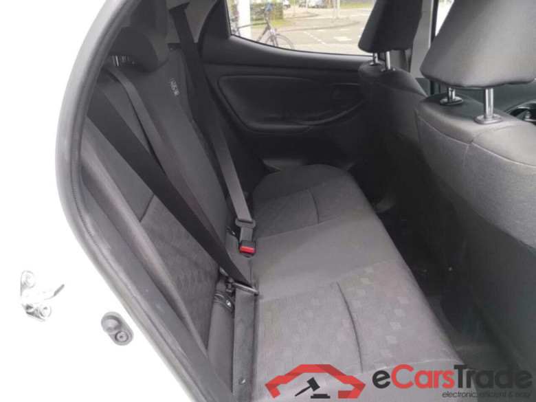TOYOTA YARIS 1.5 Hybrid 115 Dynamic #5