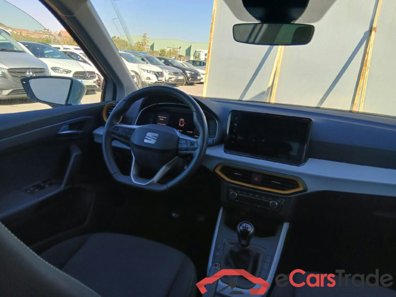 SEAT Arona / 2021 / 5P / todoterreno 1.0 TSI 81kW (110CV) Style Plus (AC) #3