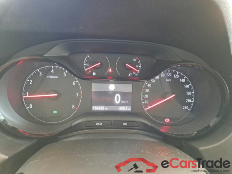 OPEL GRANDLAND X / 2017 / 5P / SUV 1.5 ECOTEC DIESEL BUSINESS 130CV SeS MT6 #4