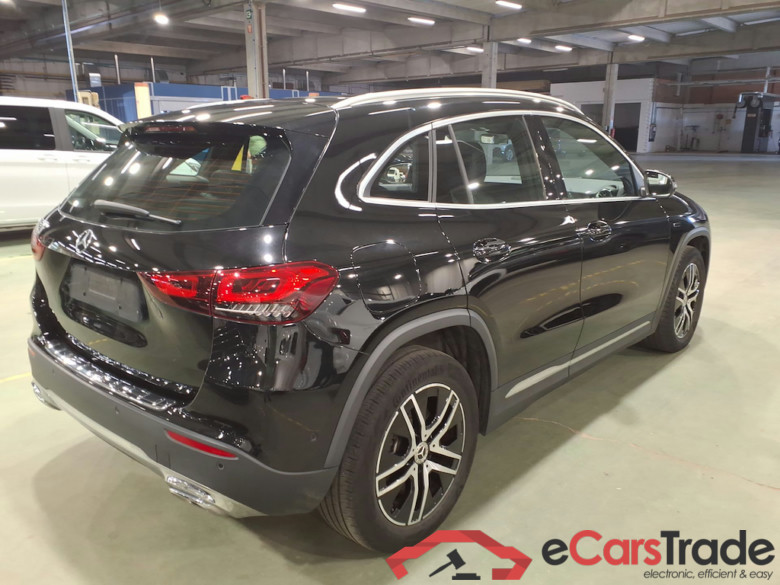 MERCEDES-BENZ GLA 1.3 GLA 250 E DCT BUSINESS SOLUTION #4