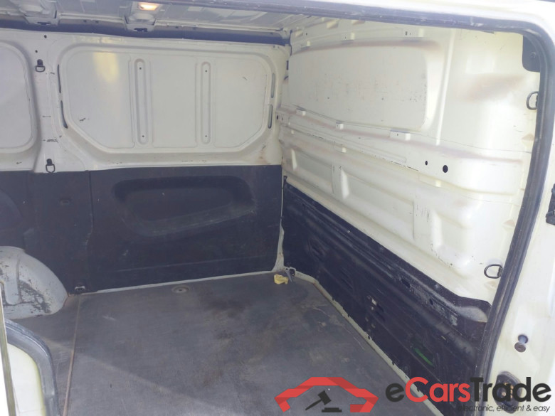 FIAT Talento / 2016 / 4P / furgón 1.2 Base Corto 2.0 MJet 88kW (120CV) #6