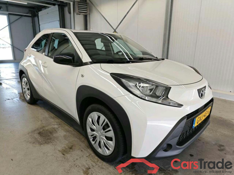 TOYOTA Aygo X 1.0 VVT-i MT Play #5