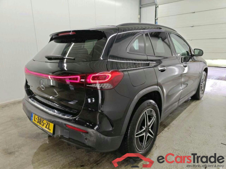 MERCEDES-BENZ EQA 250 Bns Sol. AMG #2