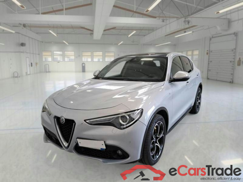 ALFA ROMEO STELVIO / 2017 / 5P / SUV 2.2 TURBO DIESEL 210CV TI AT8 Q4 #1