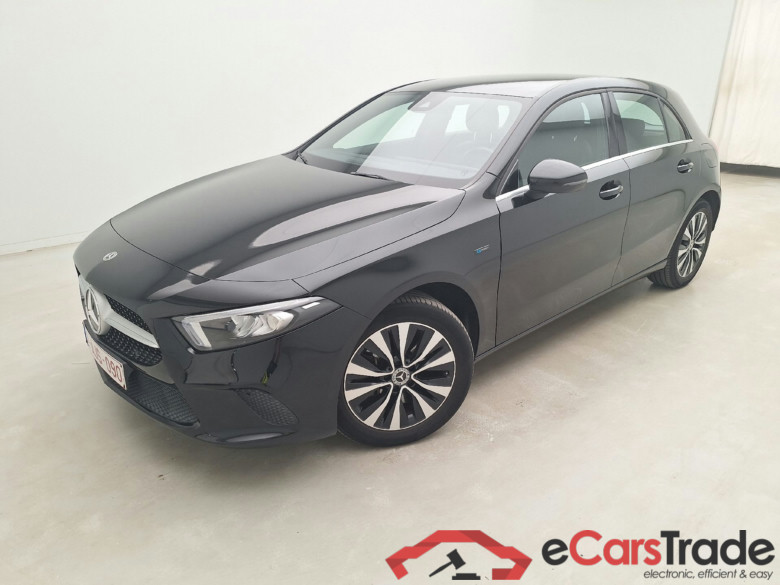 Mercedes, A-Class '18, Mercedes-Benz A-Klasse A 250 e 5d #2
