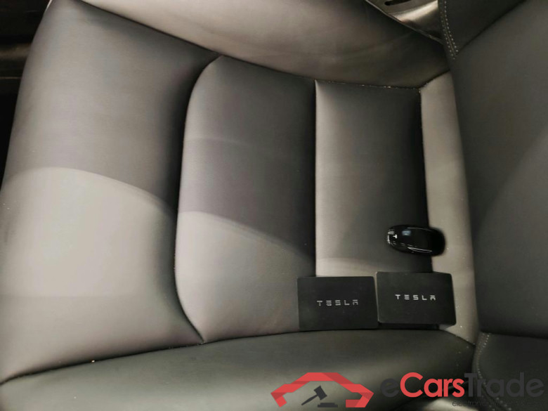 Tesla Model Y RWD 5d #4