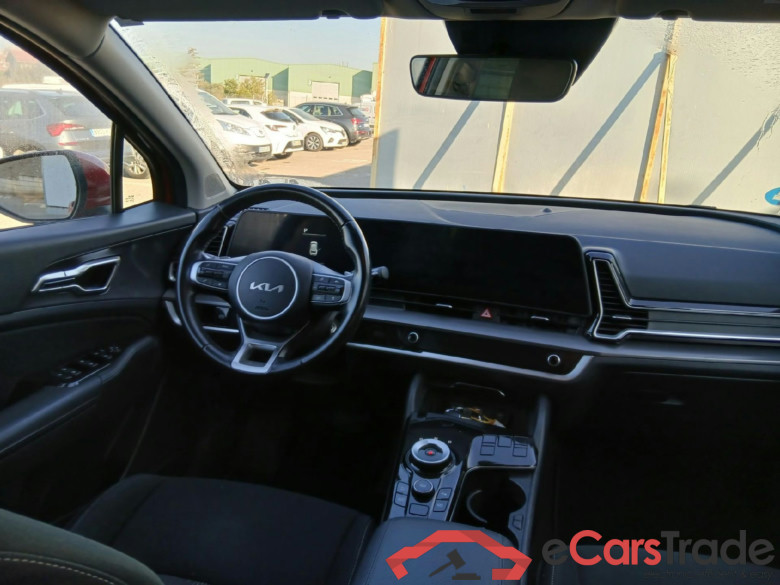 KIA Sportage / 2022 / 5P / todoterreno 1.6 T-GDi HEV 171kW (230CV) Drive 4X2 #3