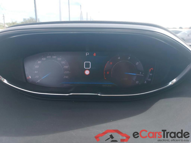 PEUGEOT 3008 / 2020 / 5P / todoterreno 1.5 BlueHDi 96kW S&S Active Pack EAT8 #4