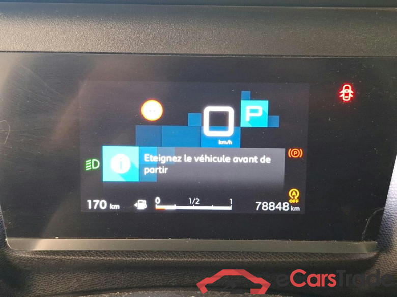 CITROEN C4 X / 2022 / 4P / Berline PureTech 130 S&S EAT8 Feel Pack #6