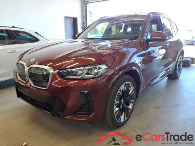 BMW iX3  #1