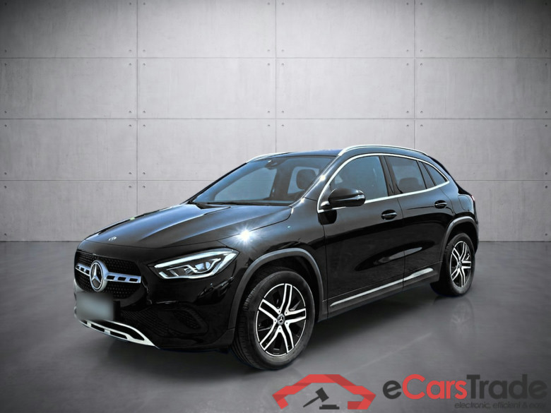 Mercedes-Benz GLA Business Line 2.0 200 163 7G-DCT