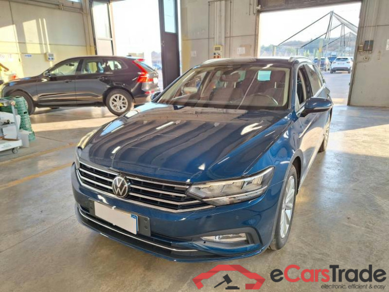 VOLKSWAGEN PASSAT / 2019 / 5P / STATION WAGON VAR. 2.0TDI SCR EVO 110KW BUSINESS DSG