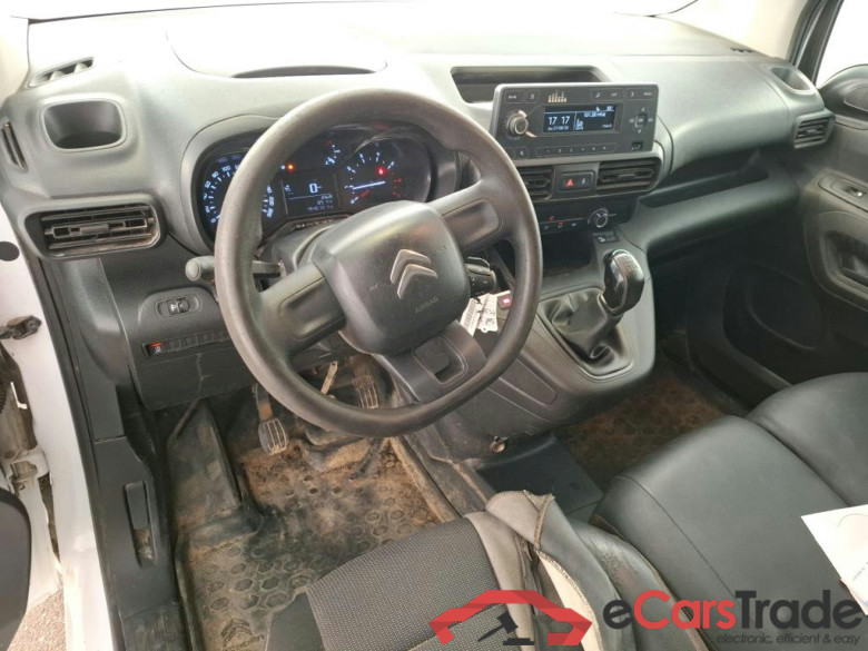 CITROEN Berlingo 2018 4P Fourgonnette Taille M 1000kg BlueHDi 75 BVM Club #5