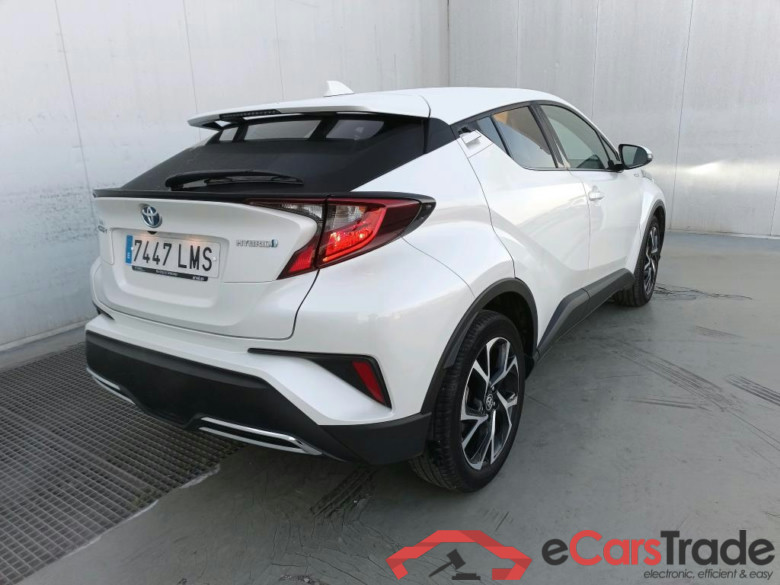 TOYOTA C-HR / 2019 / 5P / todoterreno 2.0 180H Advance #2