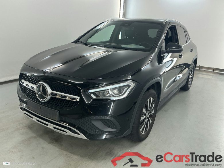 MERCEDES-BENZ GLA 1.3 GLA 250 E DCT BUSINESS SOLUTION
