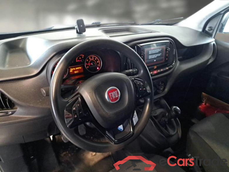 FIAT DOBLÒ CARGO / 2014 / 4P / VETT. FURGONATA CH1 LOUNGE 1.6 MJET 90CV E6D-F SeS #3