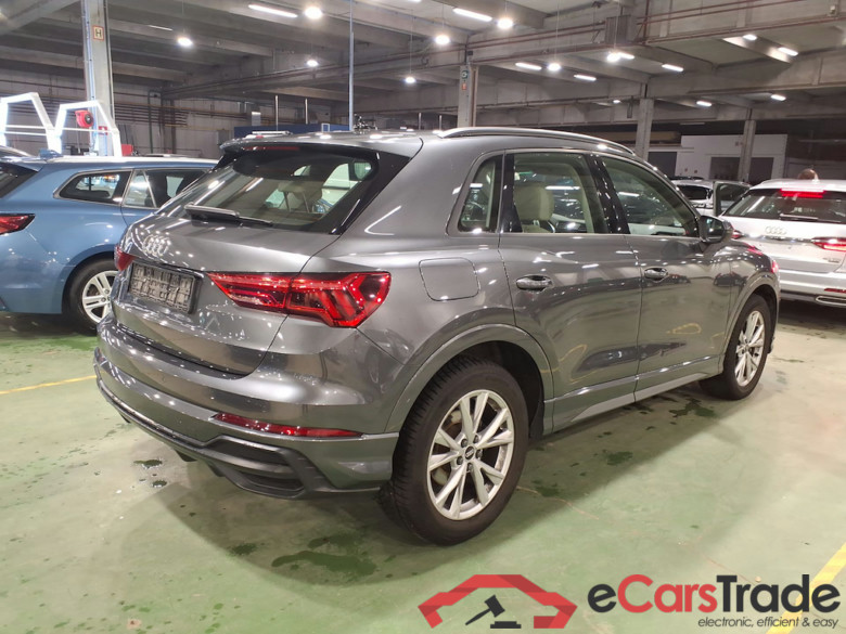 AUDI Q3 2.0 35 TDI S TRONIC S LINE BUSINESS EDIT #4