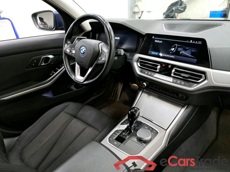 BMW 320e Plug-In Hybrid Aut. LED LC-Pro Navi KeylessGo Camera Klima PDC ... #3