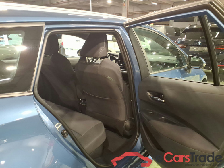 TOYOTA COROLLA TOURING SPORTS 1.8 HEV DYNAMIC E-CVT #5