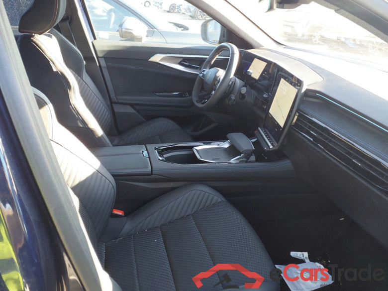 RENAULT Espace full hybrid E-Tech 200 (147kw) 7 plazas Esprit Alpine #3