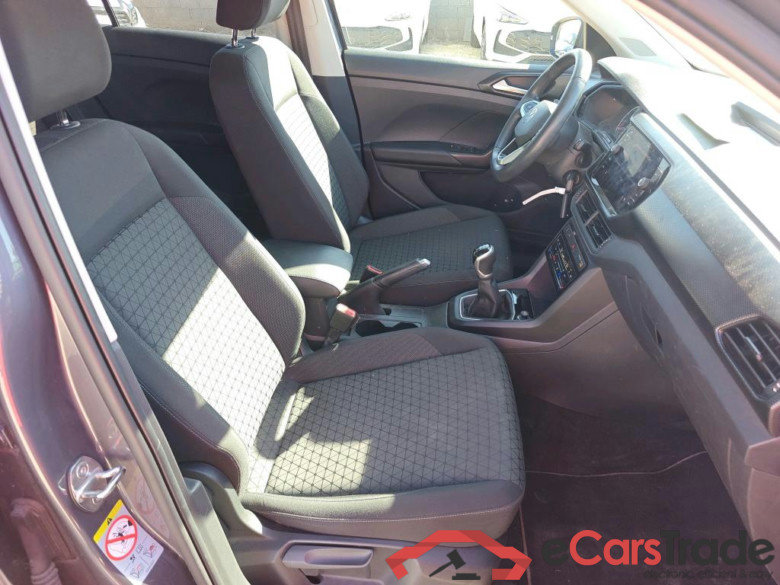 VOLKSWAGEN T-Cross / 2018 / 5P / todoterreno Advance 1.0 TSI 81kW (110CV) #6