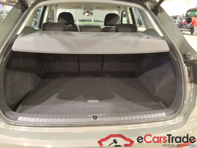AUDI Q3 2.0 35 TDI S TRONIC BUS. ED. ATTRACTION #3