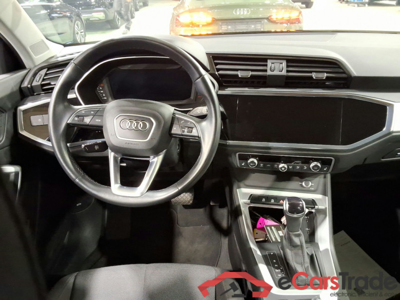AUDI Q3 2.0 35 TDI S TRONIC BUS. ED. ATTRACTION #6