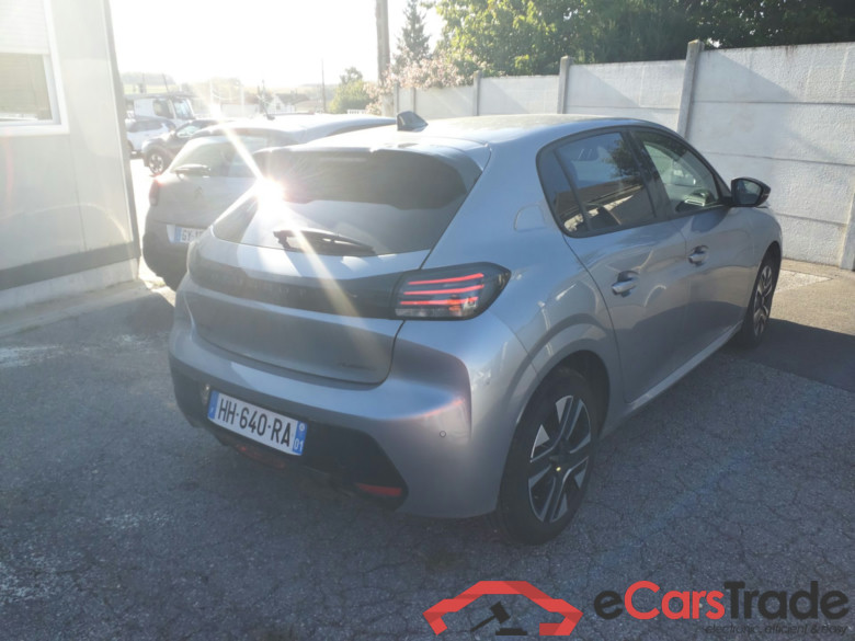 PEUGEOT 208  PEUGEOT 208  Allure Hybrid 110 ch e-DCS6 + pack access #3