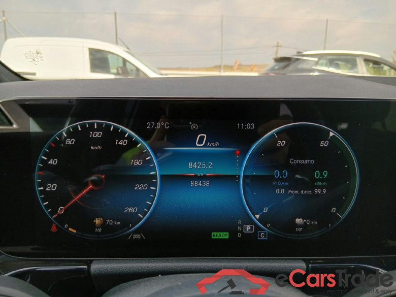 MERCEDES-BENZ GLA / 2020 / 5P / todoterreno GLA 250 e #4