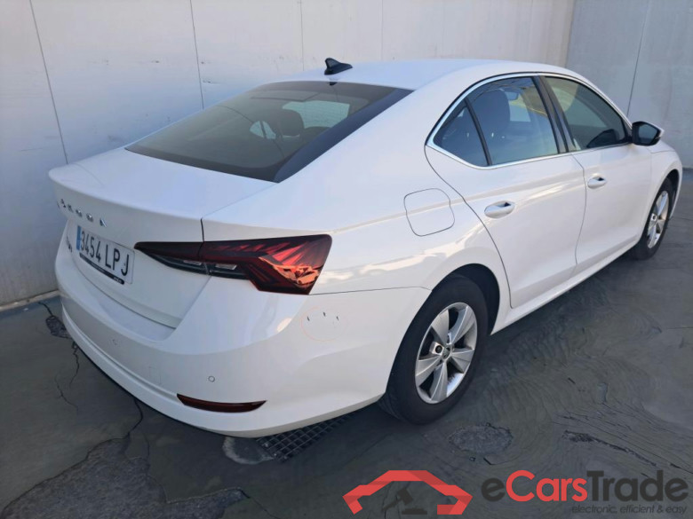 SKODA Octavia / 2020 / 5P / berlina con portón 2.0 TDI 110kW (150CV) Manual Ambition #2