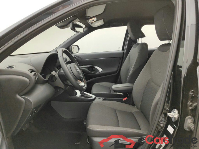 Toyota Yaris Cross 1.5 VVT-ie Hybrid Dynamic Plus CVT 5d #3
