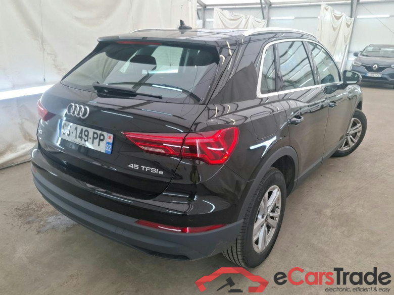 AUDI Q3 / 2018 / 5P / SUV 45 TFSI E 245 S TRONIC BUSINESS EXE #4