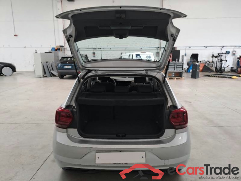 VOLKSWAGEN POLO / 2017 / 5P / BERLINA 1.6 TDI SCR 70KW COMFORTLINE DSG BMT #5