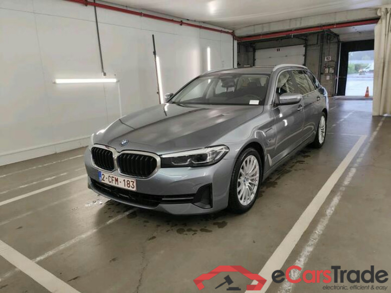 BMW 5 Reeks Touring 5 Reeks Touring 530e Auto (PHEV) 215kW/292pk  5D/P Auto-8 #1