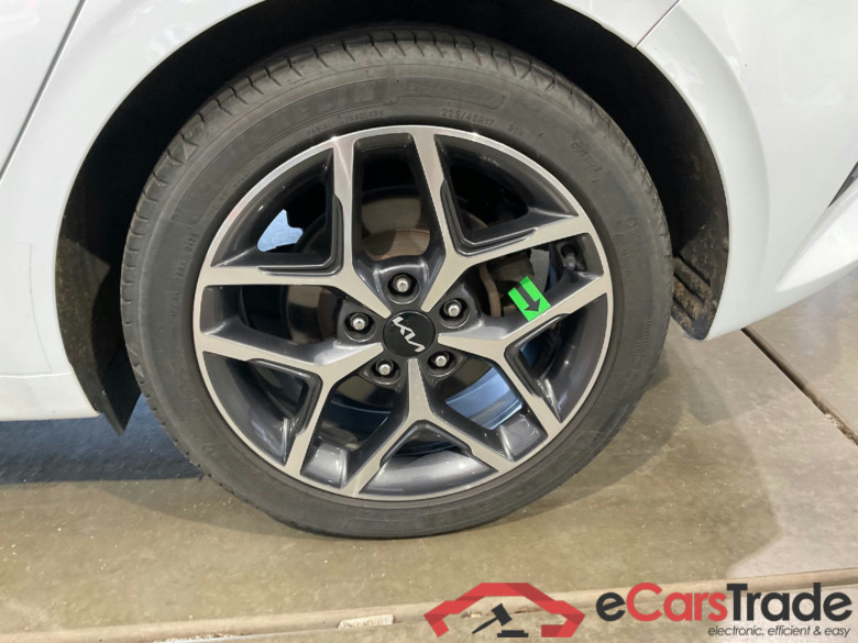 Ceed Spirit 1.6 CRDi 100KW AT7 E6d #6